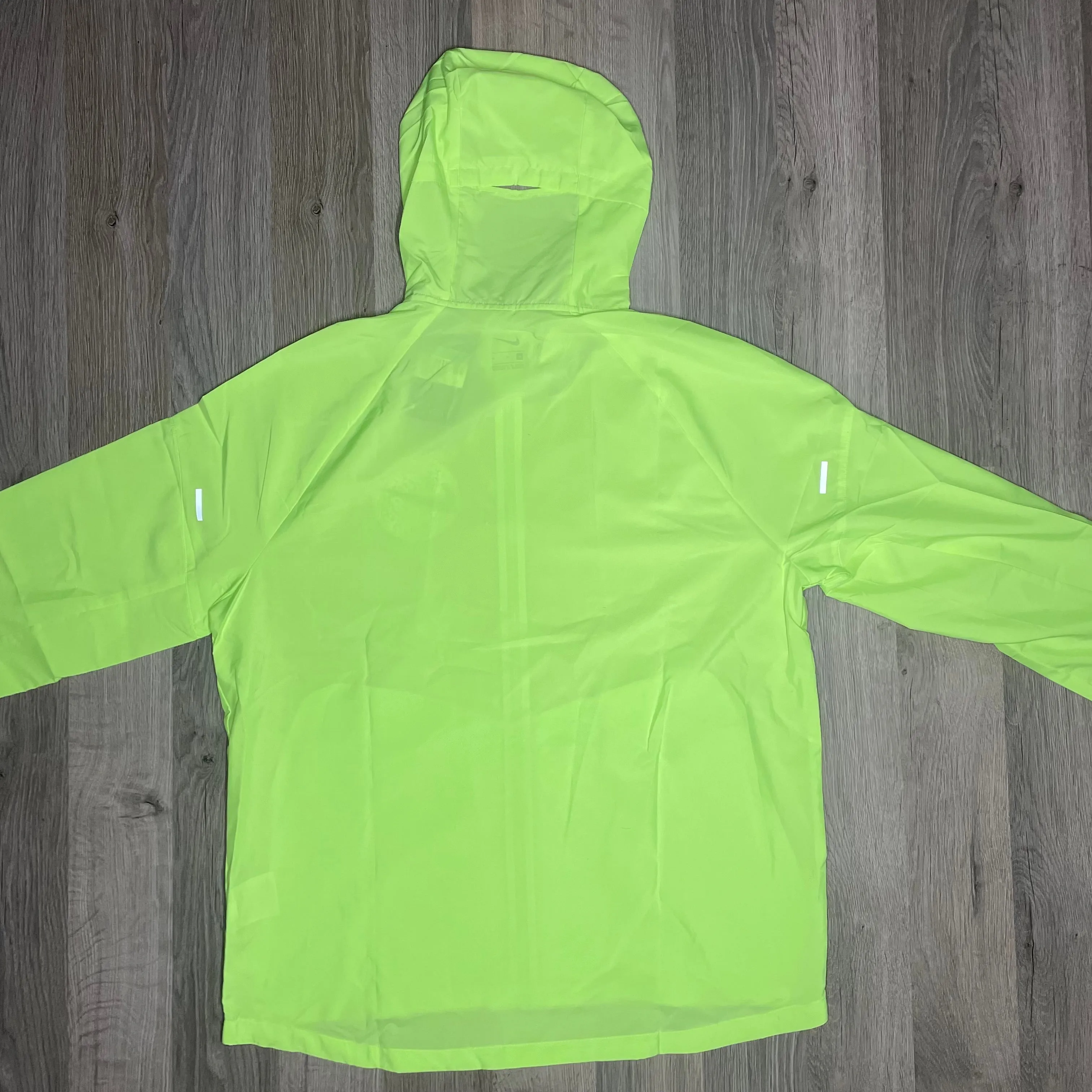 Nike Windrunner Multi-Tick Volt