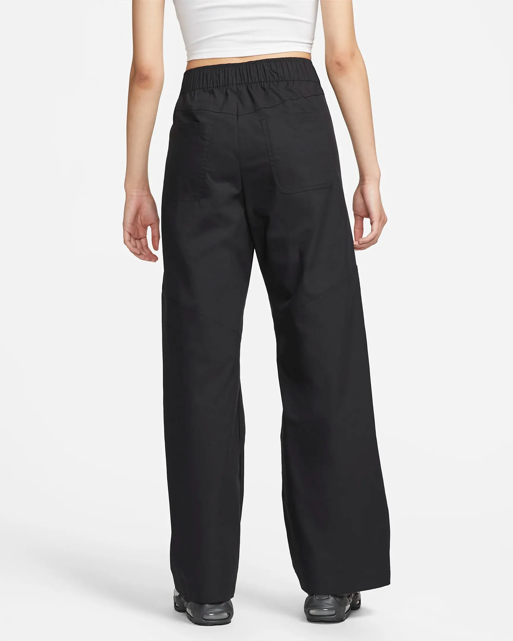 Sportswear Essentials Woven High-Rise Trousers