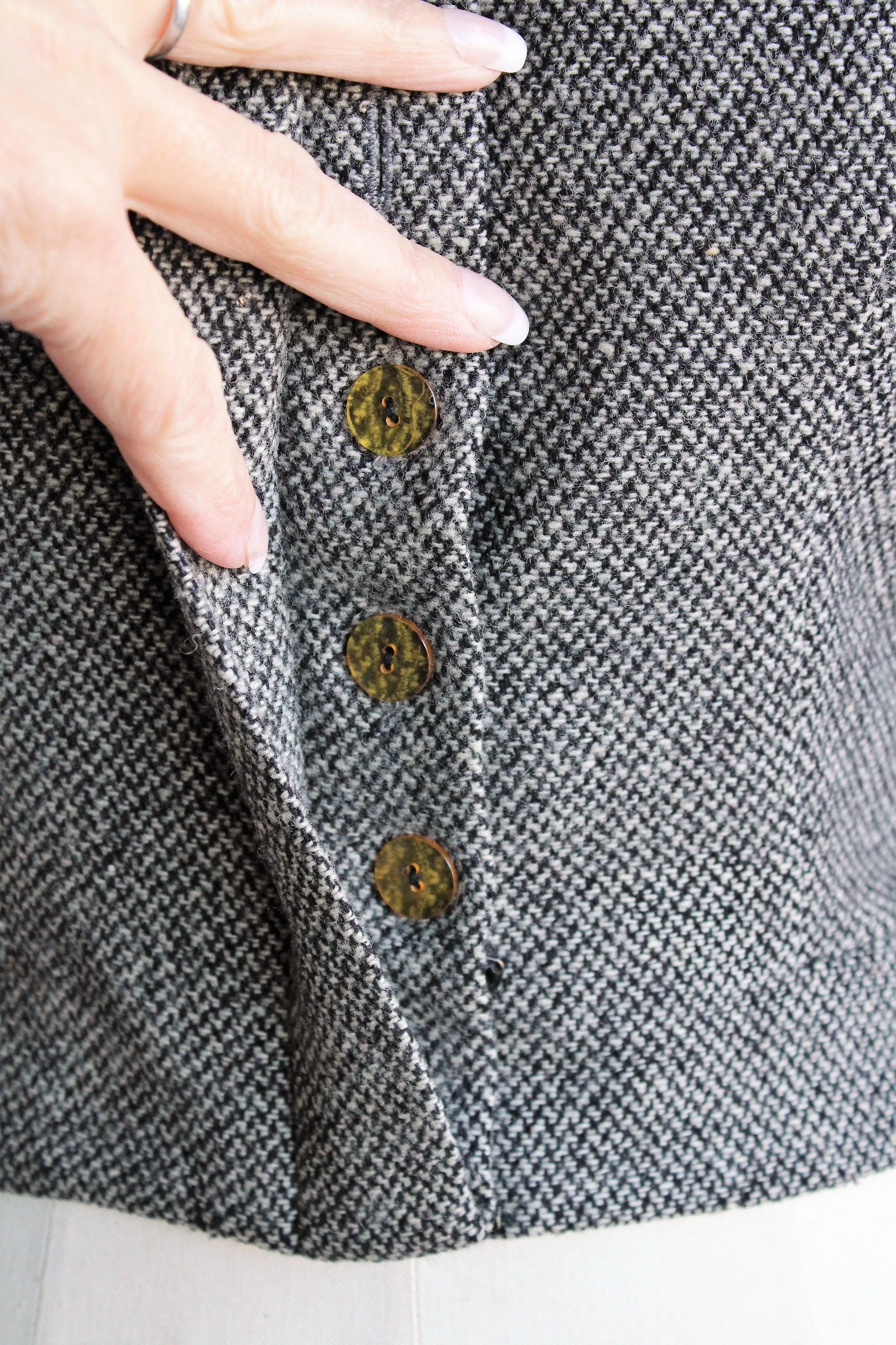 Vintage 1950s Jacket in Black and White Tweed Wool